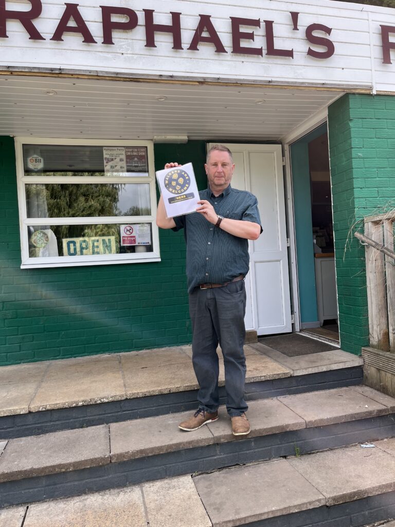 Evesham Welcomes Walkers Eat and Drink: Raphael's Restaurant